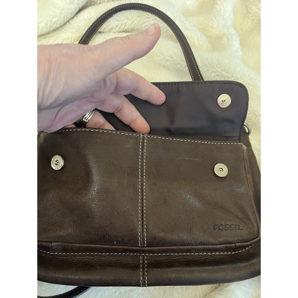 Vintage Fossil Brown Leather Zip Top Bag Purse Crossbody Outer Pockets Y2K - Picture 6 of 11